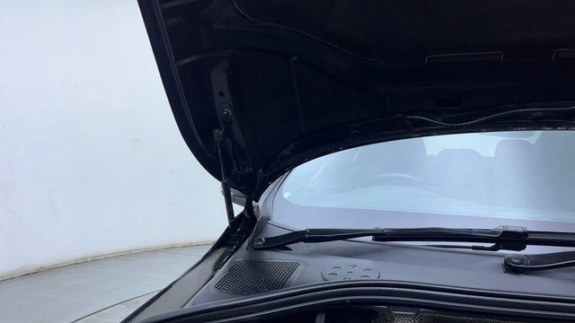 Second-hand 2016 Volvo S60 D4 Momentum for sale in Hyderabad-24