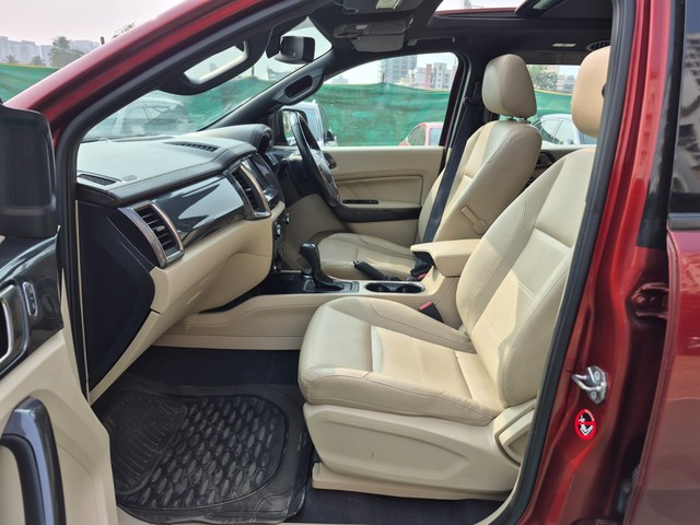 Second-hand 2016 Ford Endeavour 3.2 Titanium AT 4X4 for sale in Mumbai-19