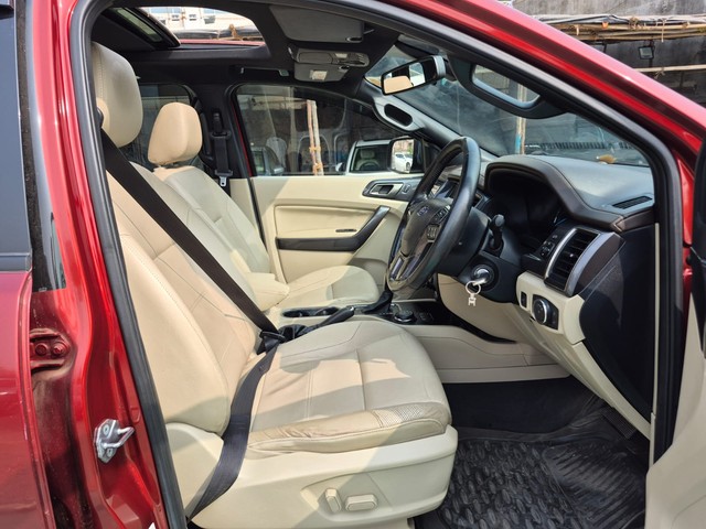 Second-hand 2016 Ford Endeavour 3.2 Titanium AT 4X4 for sale in Mumbai-13