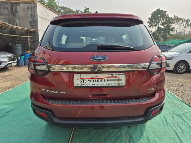 Second-hand 2016 Ford Endeavour 3.2 Titanium AT 4X4 for sale in Mumbai-1