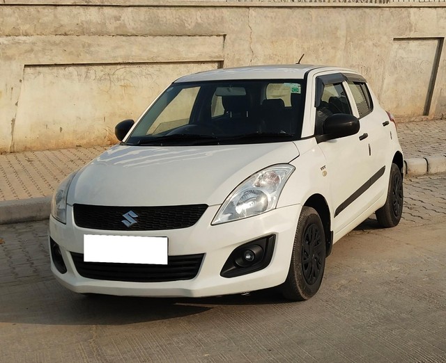 Second-hand 2017 Maruti Suzuki Swift LXI Optional-O for sale in Faridabad-12