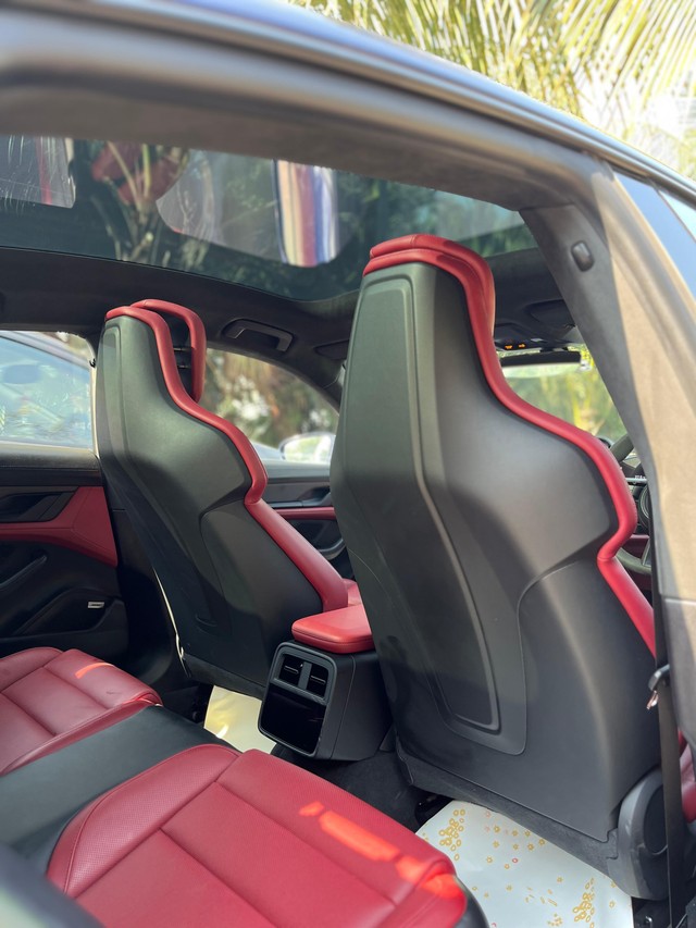 Second-hand 2023 Porsche Taycan Turbo S for sale in Mumbai-8