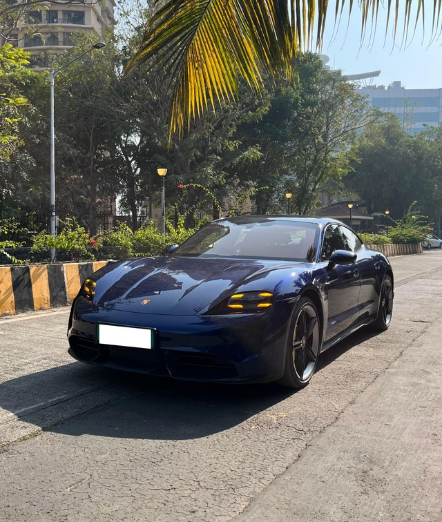 Second-hand 2023 Porsche Taycan Turbo S for sale in Mumbai-4