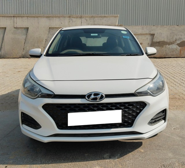 Second-hand 2018 Hyundai i20 1.2 Magna Executive for sale in Faridabad-5