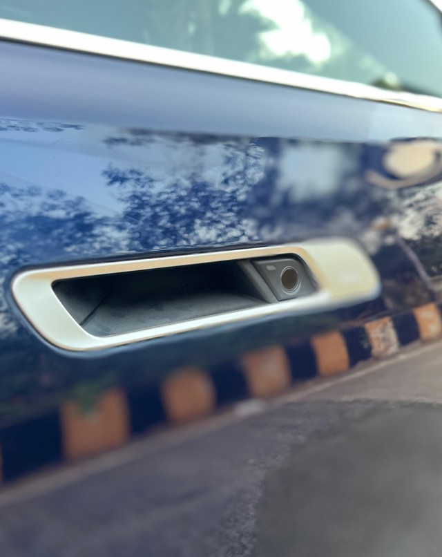 Second-hand 2024 BMW i7 eDrive50 M Sport for sale in Mumbai-10