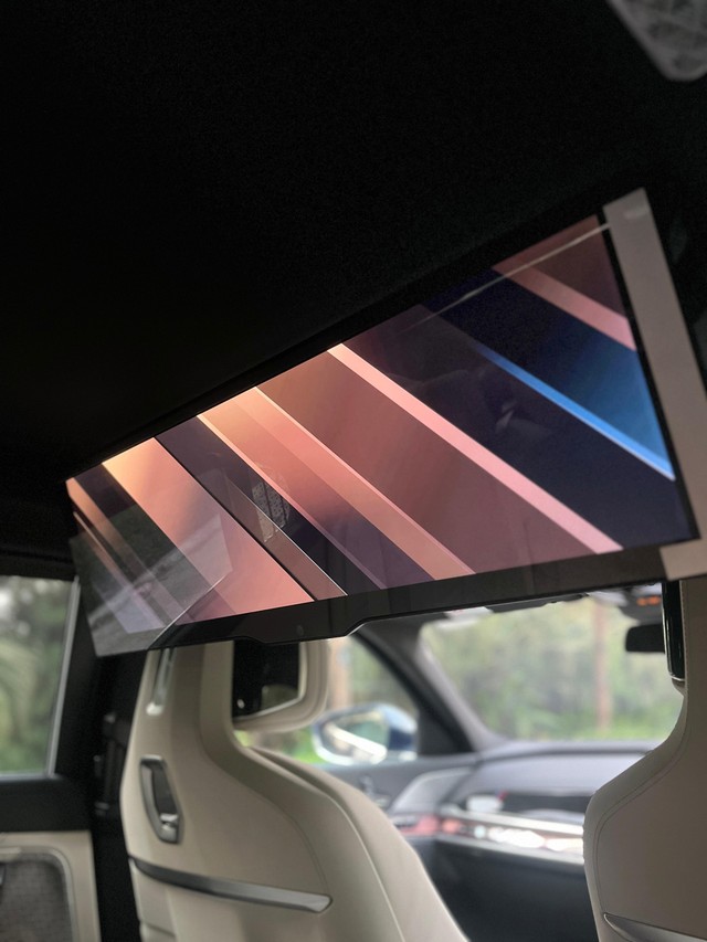 Second-hand 2024 BMW i7 eDrive50 M Sport for sale in Mumbai-11