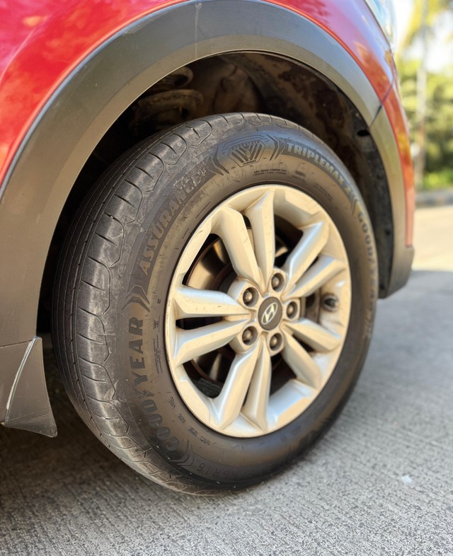 Second-hand 2016 Hyundai Creta 1.6 VTVT SX Plus for sale in Mumbai-6