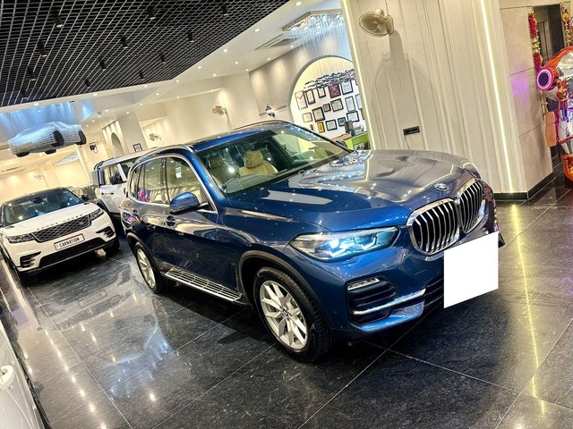 Second-hand 2021 BMW X5 xDrive 40i SportX Plus for sale in New Delhi-23