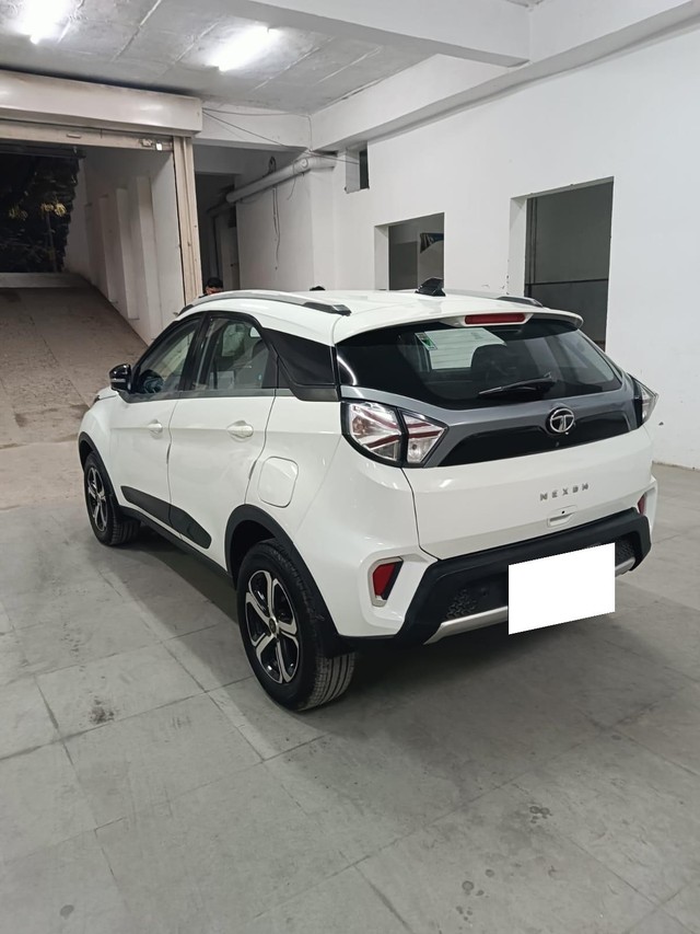 Second-hand 2021 Tata Nexon XZ Plus Diesel BSVI for sale in New Delhi-12