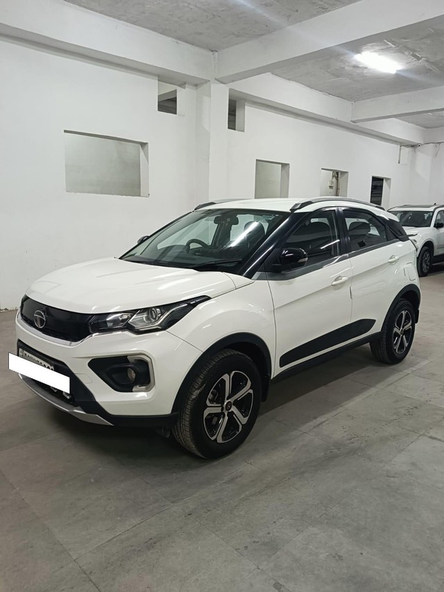 Second-hand 2021 Tata Nexon XZ Plus Diesel BSVI for sale in New Delhi-4