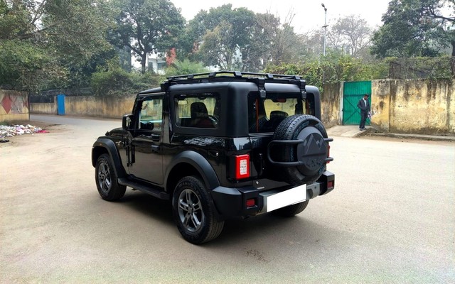 Second-hand 2021 Mahindra Thar LX 4WD Hard Top AT BSVI for sale in New Delhi-4