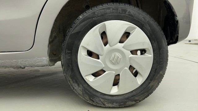 Second-hand 2015 Maruti Celerio VXI for sale in Ahmedabad-19