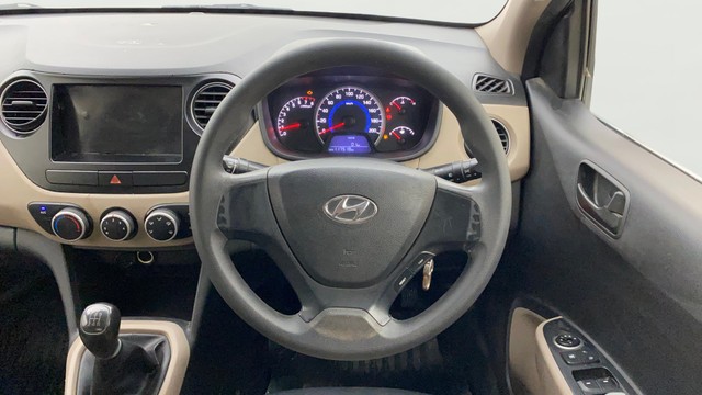 Second-hand 2017 Hyundai Grand i10 1.2 Kappa Magna BSIV for sale in Ahmedabad-12