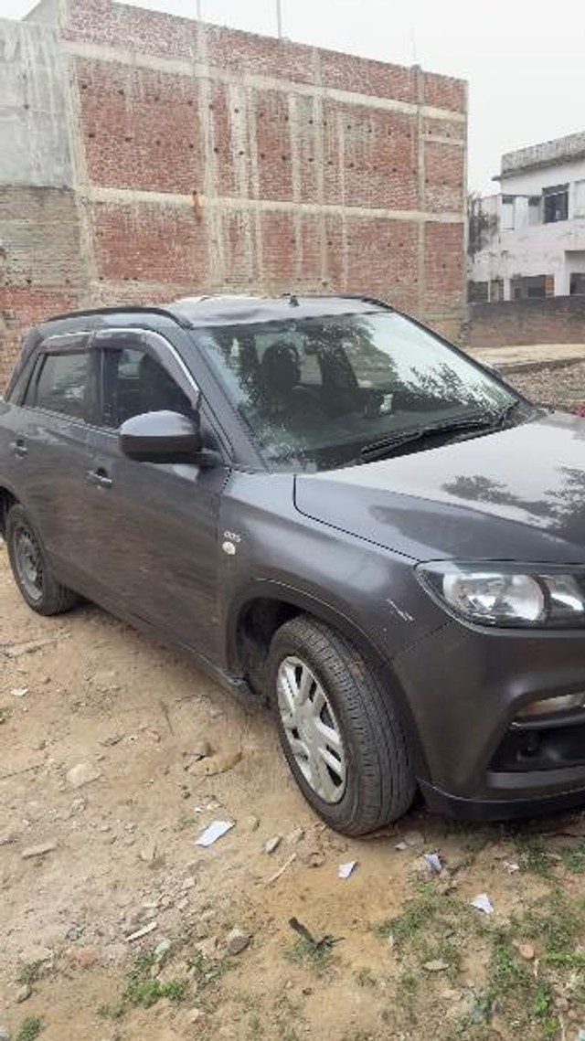Second-hand 2019 Maruti Vitara Brezza VDi for sale in Deoria-4