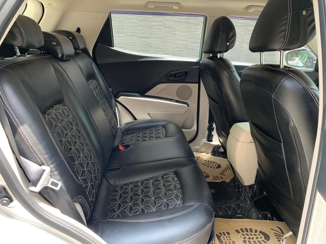 Second-hand 2021 Mahindra XUV300 W6 Sunroof BSVI for sale in New Delhi-9