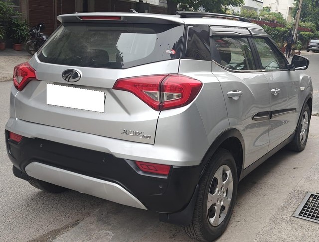 Second-hand 2021 Mahindra XUV300 W6 Sunroof BSVI for sale in New Delhi-10