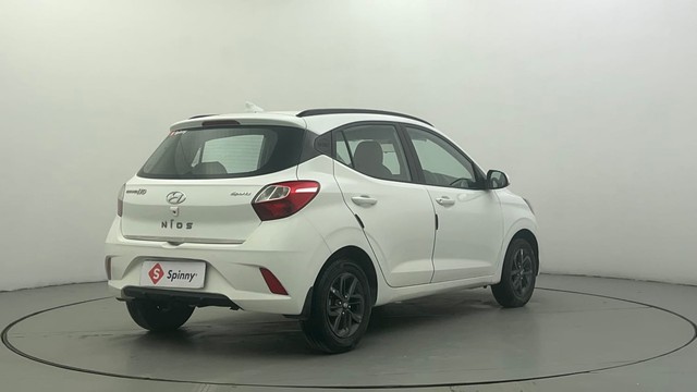 Second-hand 2022 Hyundai Grand i10 1.2 Kappa Sportz BSIV for sale in Ahmedabad-3