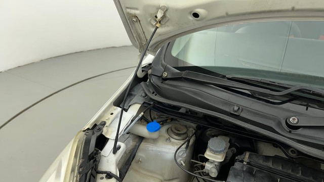 Second-hand 2013 Maruti Suzuki Wagon R VXI for sale in Ahmedabad-38