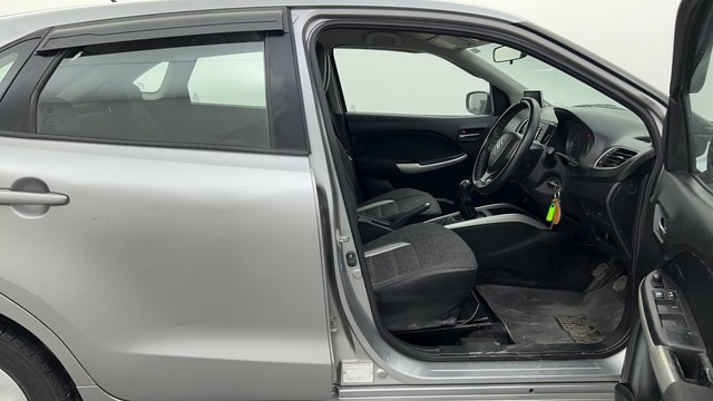 Second-hand 2016 Maruti Baleno Delta Diesel for sale in Ahmedabad-15