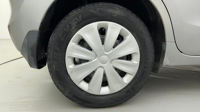 Second-hand 2016 Maruti Baleno Delta Diesel for sale in Ahmedabad-18