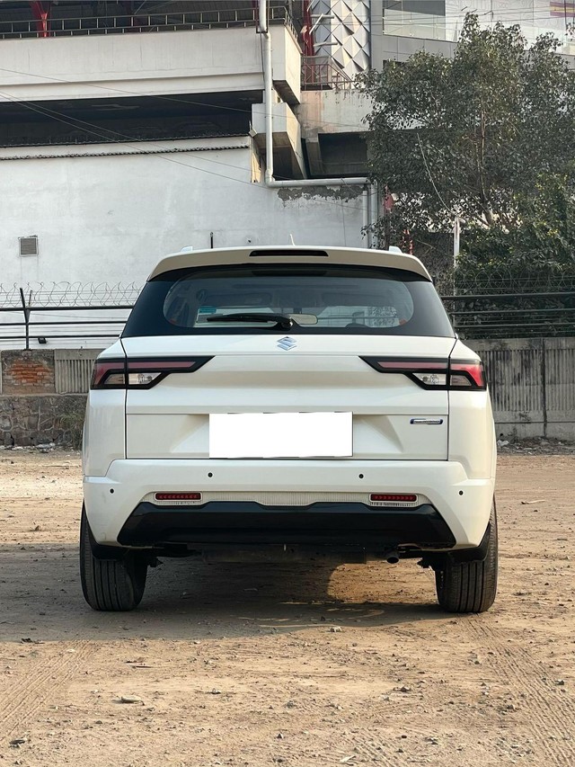 Second-hand 2024 Maruti Brezza Zxi for sale in New Delhi-2