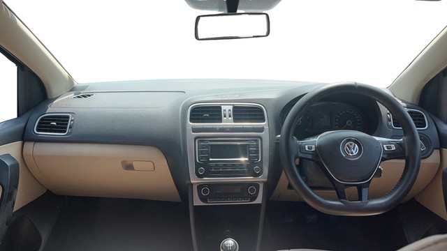 Volkswagen Polo 1.2 MPI Highline Second-hand 2015 Volkswagen Polo 1.2 MPI Highline for sale in Coimbatore-21