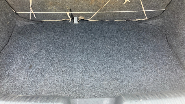 Volkswagen Polo 1.2 MPI Highline Second-hand 2015 Volkswagen Polo 1.2 MPI Highline for sale in Coimbatore-20