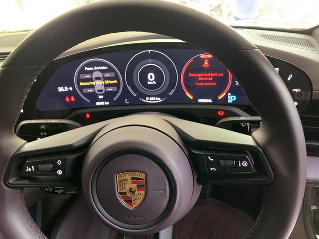 Second-hand 2023 Porsche Taycan Turbo Cross Turismo for sale in New Delhi-9