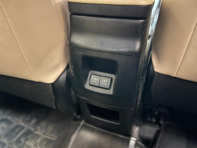 Second-hand 2018 Toyota Corolla Altis 1.8 VL CVT for sale in Mumbai-20