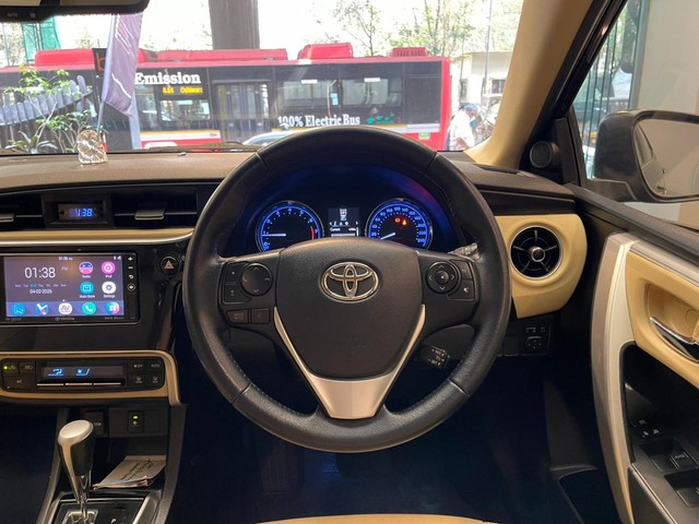 Second-hand 2018 Toyota Corolla Altis 1.8 VL CVT for sale in Mumbai-6