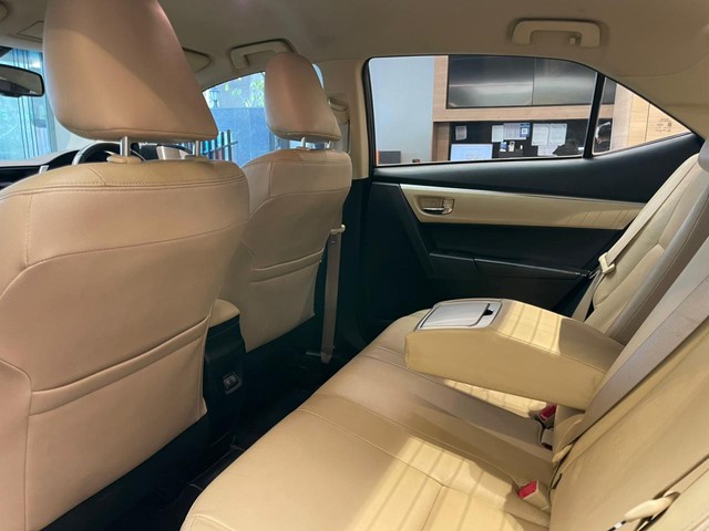 Second-hand 2018 Toyota Corolla Altis 1.8 VL CVT for sale in Mumbai-16