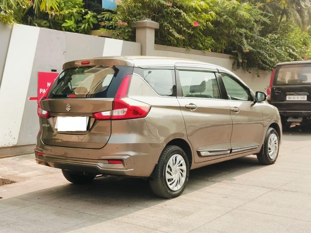 Second-hand 2022 Maruti Ertiga VXI CNG for sale in Mumbai-9