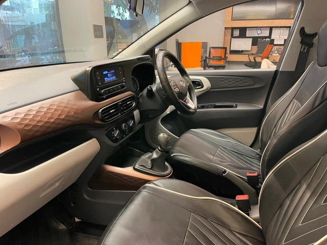 Hyundai Aura S Second-hand 2020 Hyundai Aura S for sale in Mumbai-13