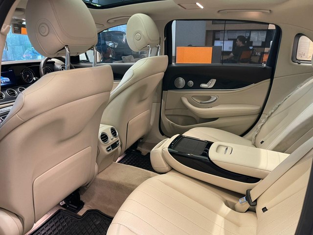 Second-hand 2017 Mercedes-Benz E-Class E 350 d BSIV for sale in Mumbai-16