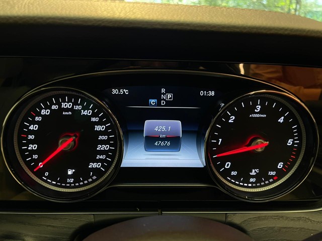 Second-hand 2017 Mercedes-Benz E-Class E 350 d BSIV for sale in Mumbai-20