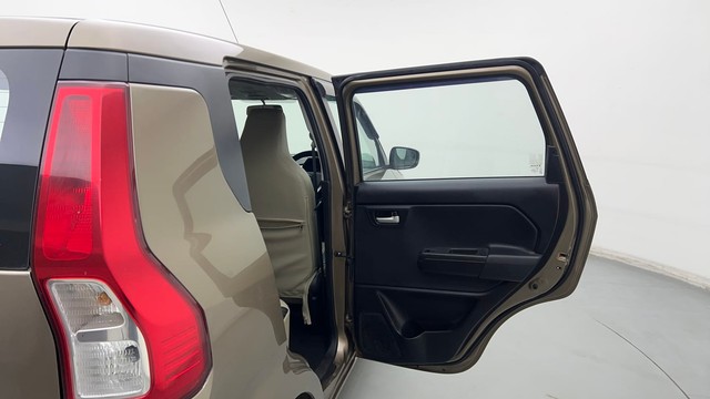 Second-hand 2019 Maruti Wagon R ZXI 1.2 for sale in Ghaziabad-18