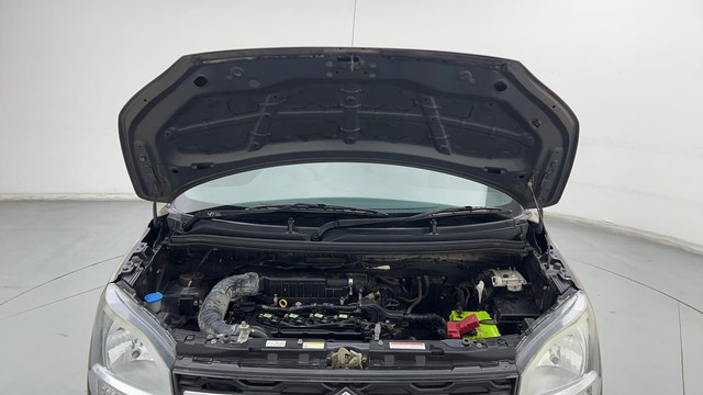 Second-hand 2019 Maruti Wagon R ZXI 1.2 for sale in Ghaziabad-8