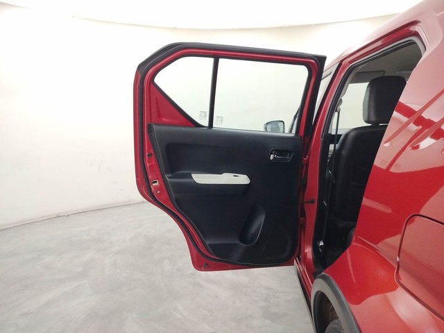 Second-hand 2017 Renault Captur Platine Dual Tone Petrol for sale in Coimbatore-28