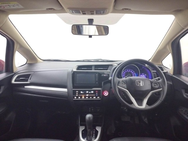 Second-hand 2021 Honda Jazz ZX for sale in Coimbatore-11