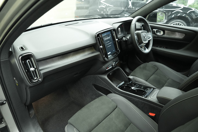 Second-hand 2024 Volvo EX40 E60 Plus for sale in Gurgaon-9