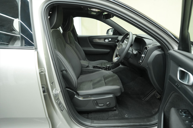 Second-hand 2024 Volvo EX40 E60 Plus for sale in Gurgaon-10