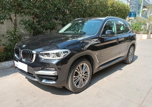 Second-hand 2020 BMW X3 xDrive 30i Luxury Line for sale in Hyderabad-5