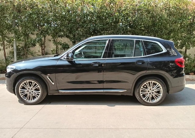 Second-hand 2020 BMW X3 xDrive 30i Luxury Line for sale in Hyderabad-4