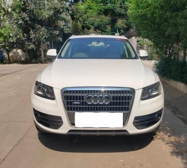 Audi Q5 2.0 TDI Second-hand 2012 Audi Q5 2.0 TDI for sale in Hyderabad-5