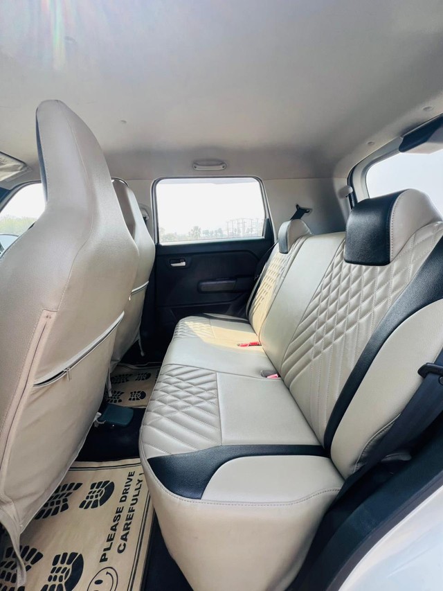 Second-hand 2021 Maruti Wagon R VXI for sale in Vadodara-8