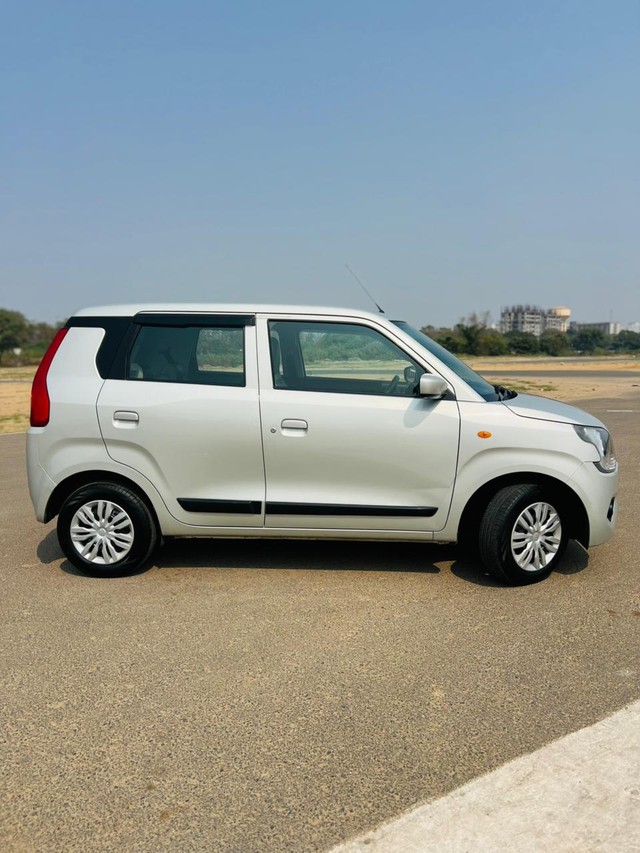 Second-hand 2021 Maruti Wagon R VXI for sale in Vadodara-1