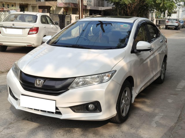 Second-hand 2014 Honda City i VTEC VX for sale in Indore-4