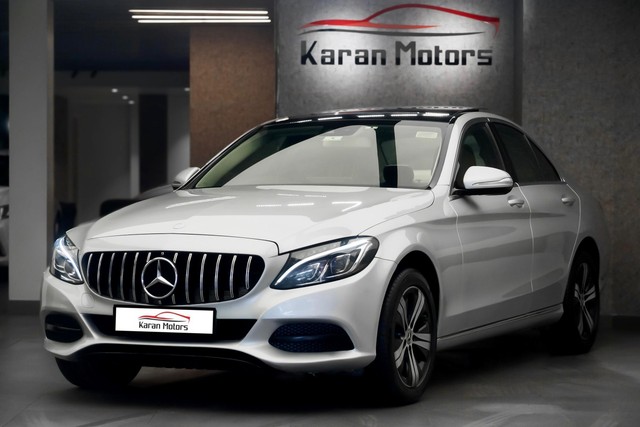 Second-hand 2015 Mercedes-Benz C-Class C 200 AVANTGARDE for sale in New Delhi-2