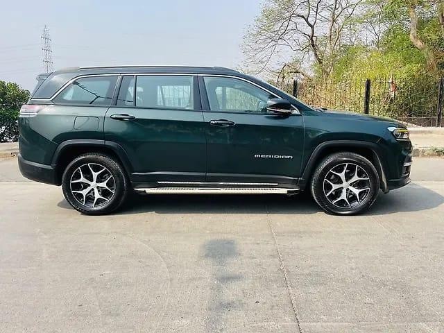 Second-hand 2024 Jeep Meridian Limited Opt 4x2 AT for sale in Mumbai-1