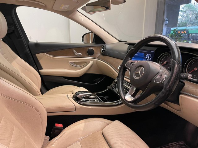 Second-hand 2018 Mercedes-Benz E-Class Exclusive E 220 d BSIV for sale in Mumbai-21